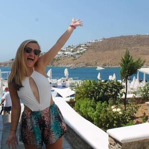 Meet your Posher, Laurén